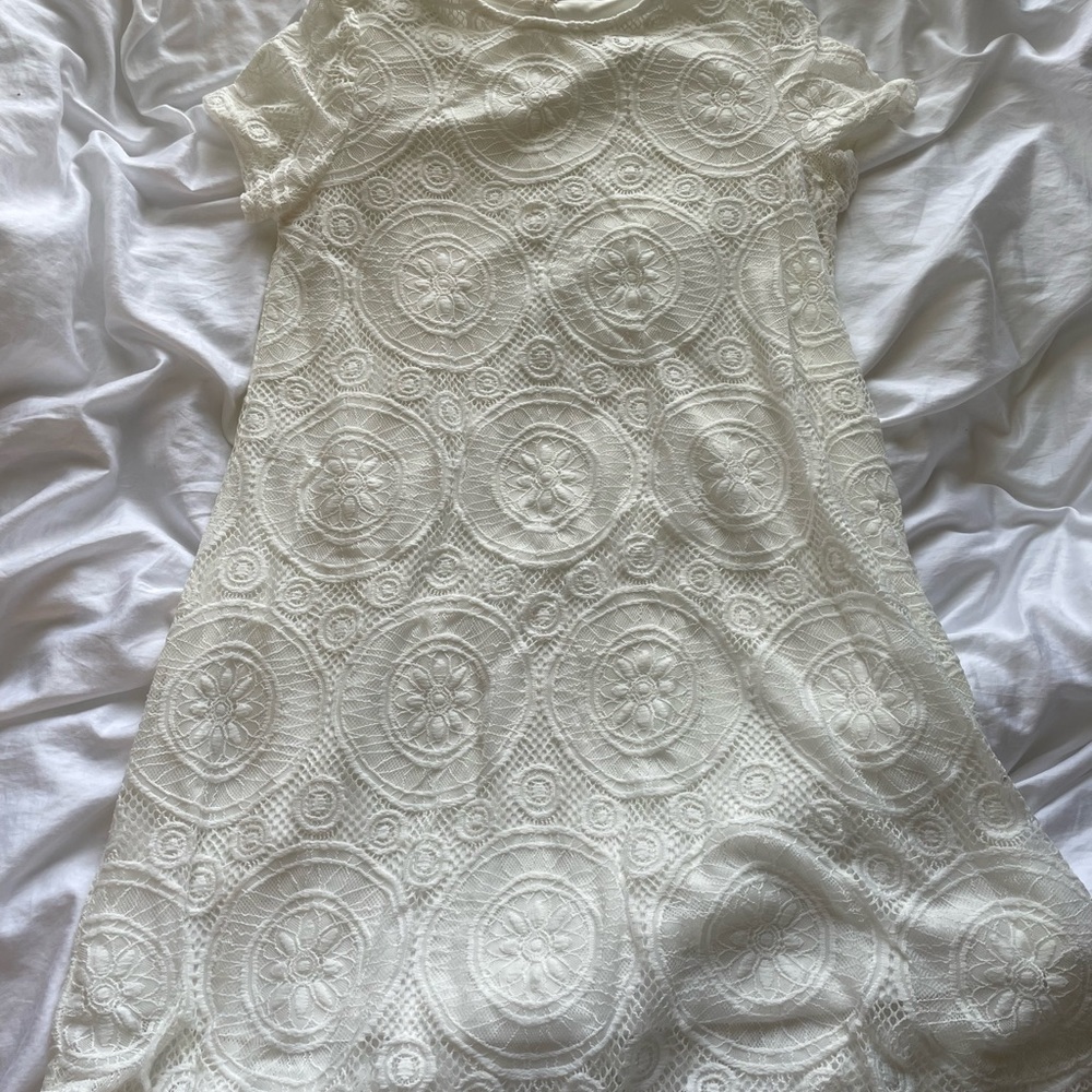 White lace dress